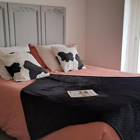 La Bergerie Du Mesnil Bed & Breakfast Livry  Dış mekan fotoğraf