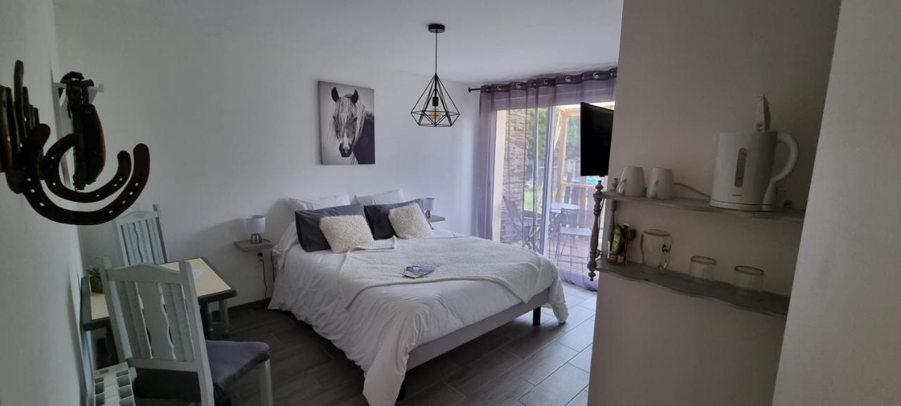 La Bergerie Du Mesnil Bed & Breakfast Livry  Dış mekan fotoğraf