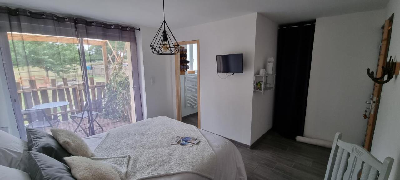 La Bergerie Du Mesnil Bed & Breakfast Livry  Dış mekan fotoğraf